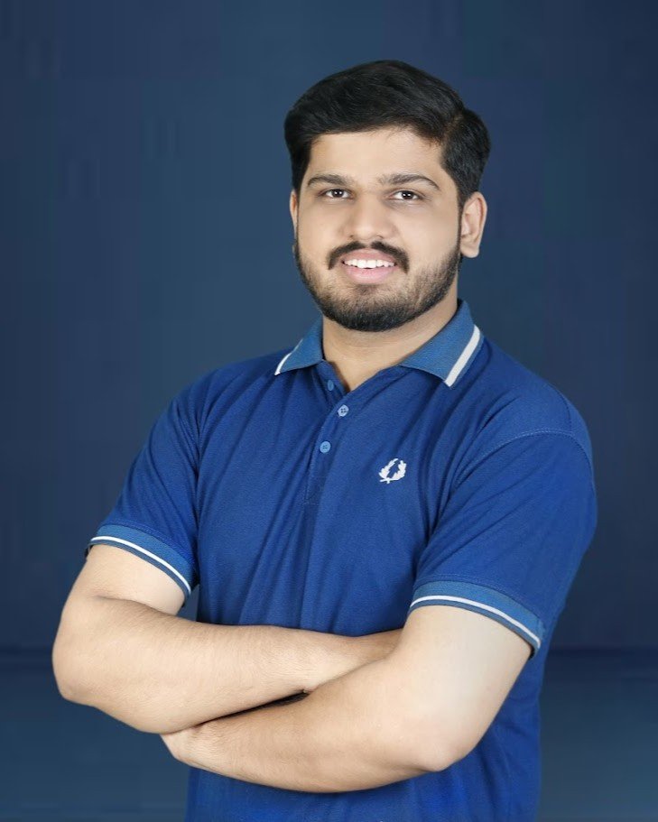 Gias ul Hassan smiling face image